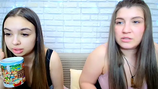 JullyMood's cam snapshot