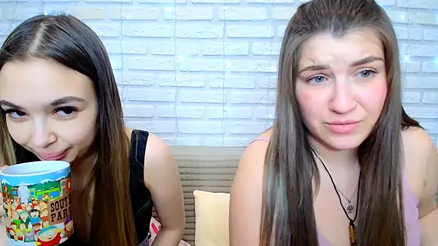 JullyMood's cam snapshot