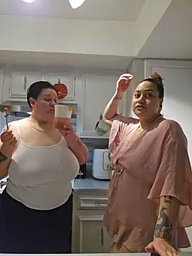 honeeyyy_pot's cam snapshot