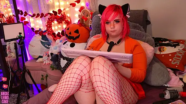 Angel-Lewd-Cake's cam snapshot