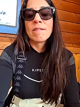 sexy7883's cam snapshot