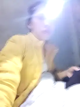 Andrea-688's cam snapshot