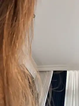 curvyflawless live sex cam