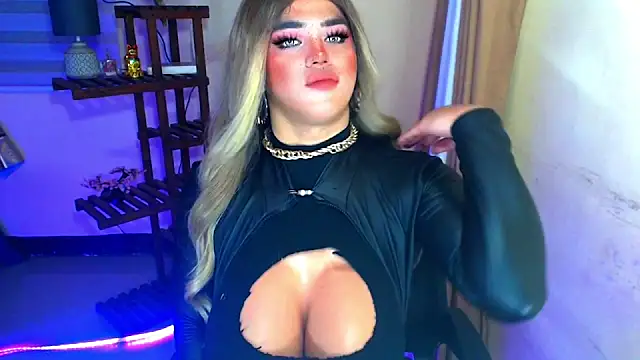 GoddessOFHUGEx live sex cam