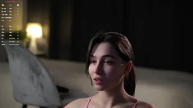 LettySlovacek live sex cam