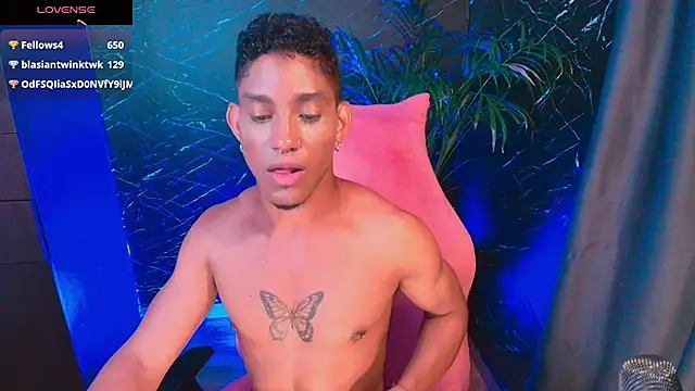 Palo_santo live sex cam