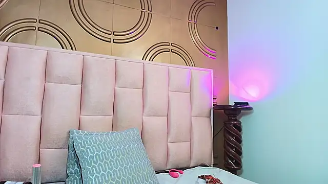 valeriaa19's cam snapshot