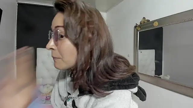 evelynesex's cam snapshot