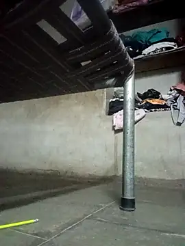 Annuhot143's cam snapshot