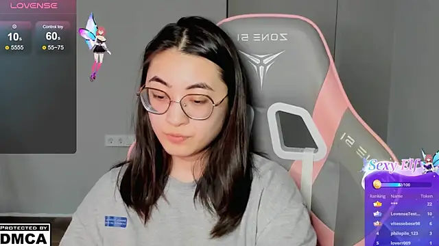 MeilideQian1 live sex cam