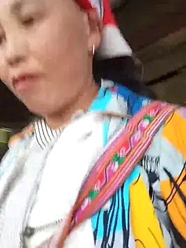 lena-cute's cam snapshot