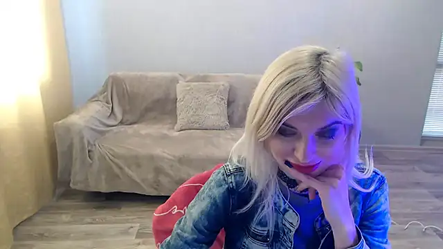 SexyBeatriice's cam snapshot