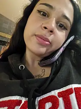 BabyKathy's cam snapshot