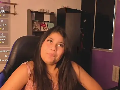 BadKittyy live sex cam