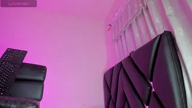 stephany_doll_ live sex cam