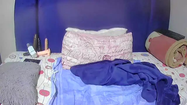 Cherrydollx's cam snapshot