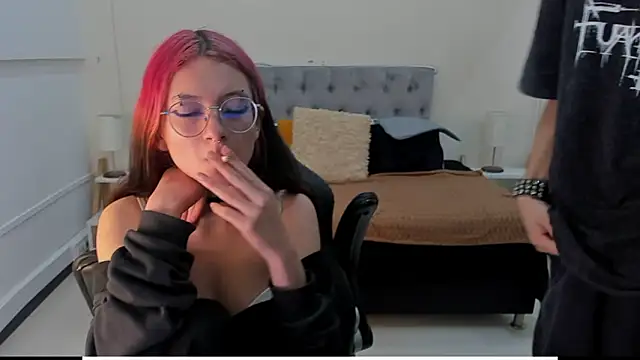 Eros_Nyx_ live sex cam