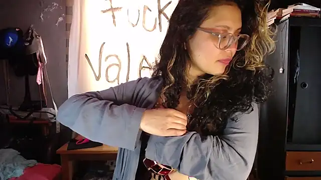 Hathorlove's cam snapshot