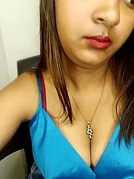 Marathi_gavtami's cam snapshot