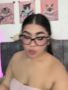 Vale_Walker live sex cam