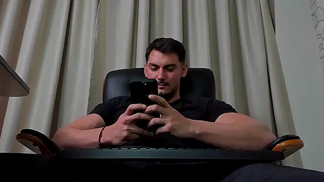 ClintMasters live sex cam