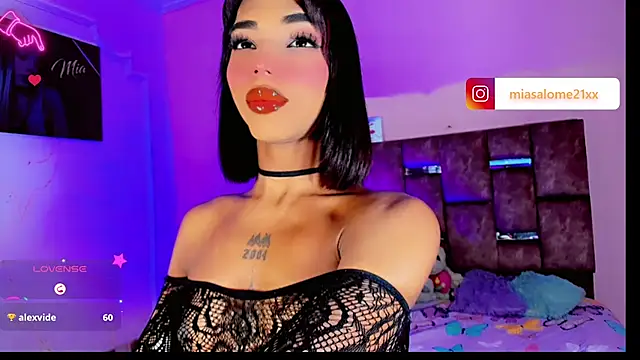 Mia_Castro_xx live sex cam