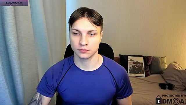 handsome_guy01's cam snapshot