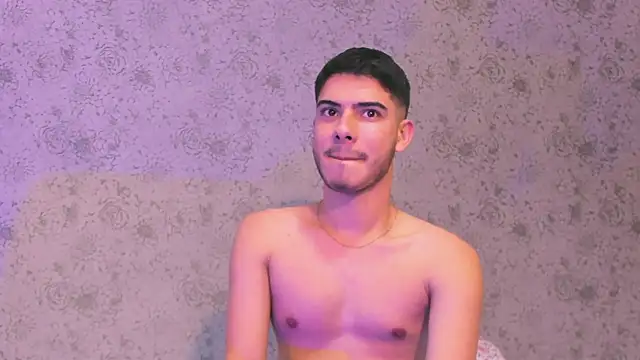 Apolo_Gray's cam snapshot