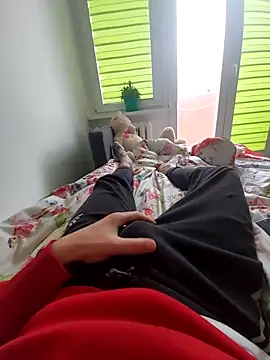 MlodyDres's cam snapshot