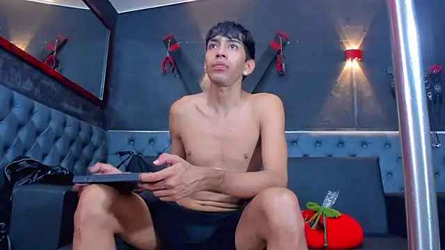 Daniel_Deluc77 live sex cam