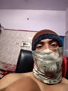 weaponisback's cam snapshot