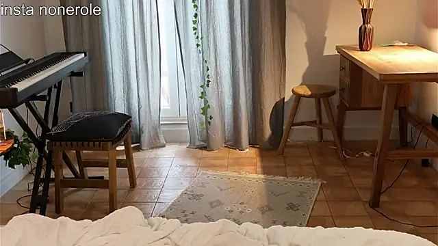 Lilyblush's cam snapshot