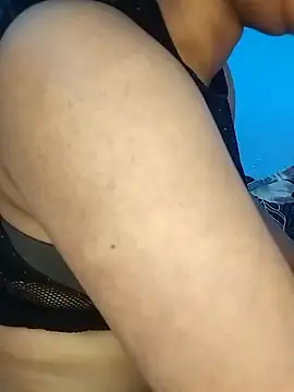 Sexy_dolls's cam snapshot