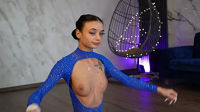 RachelRavee live sex cam