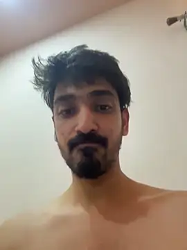 hornyguy271192 live sex cam