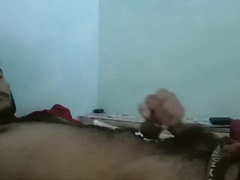 priya8300 live sex cam