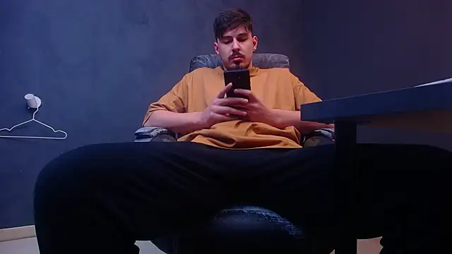 EnzoRace's cam snapshot