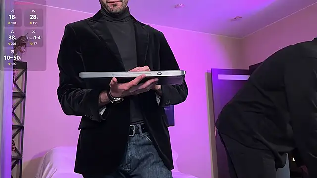 FireBeard_'s cam snapshot