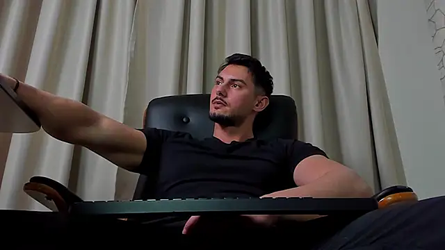 ClintMasters live sex cam