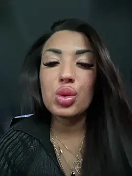 RuslanaXX live sex cam