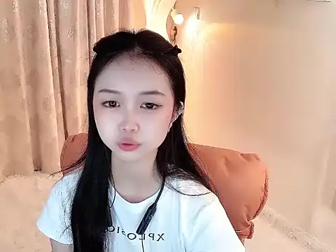 Amy-888's cam snapshot