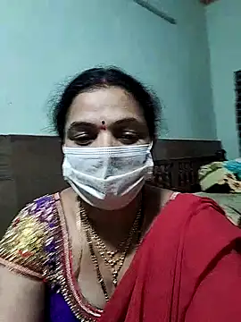 bhavyasri_55's cam snapshot