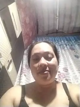 May_Bombs's cam snapshot