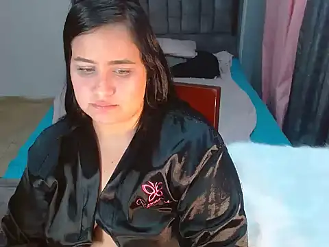 PaolaBoobs29 live sex cam