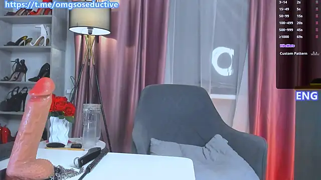 Miss_Kira_ live sex cam