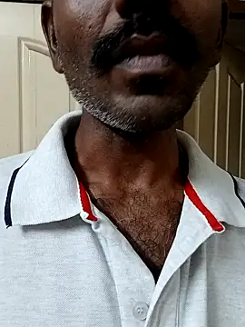 Chocolate_stud10 live sex cam