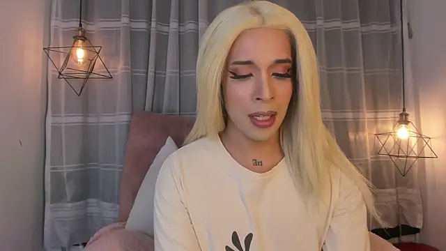 Nyx__Blackwood live sex cam