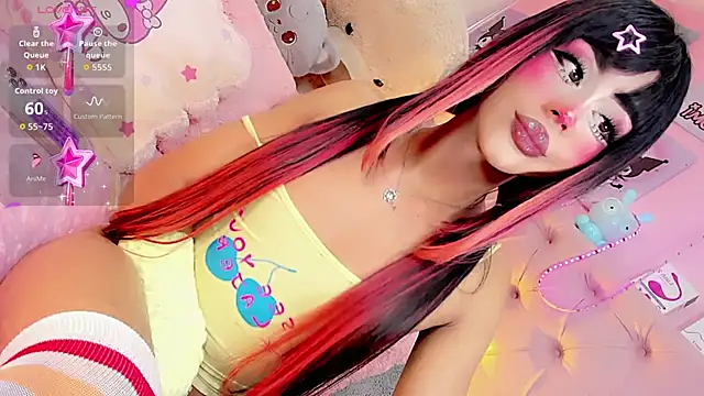 Cute_Roxxy live sex cam