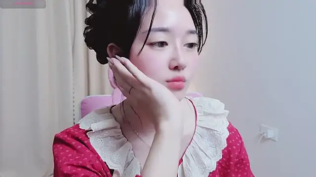 Miu-999 live sex cam