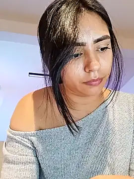 Sara-215's cam snapshot